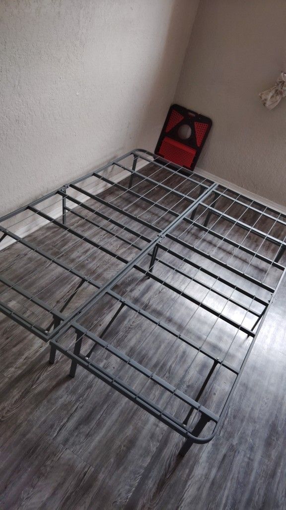 Signature Design By Ashley Better Than A Box spring Foundation 