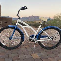 26-Inch Huffy, Customized Dallas Cowboys Cruiser. Matching Comfort Seat. Chrome Handles. New Grips.  