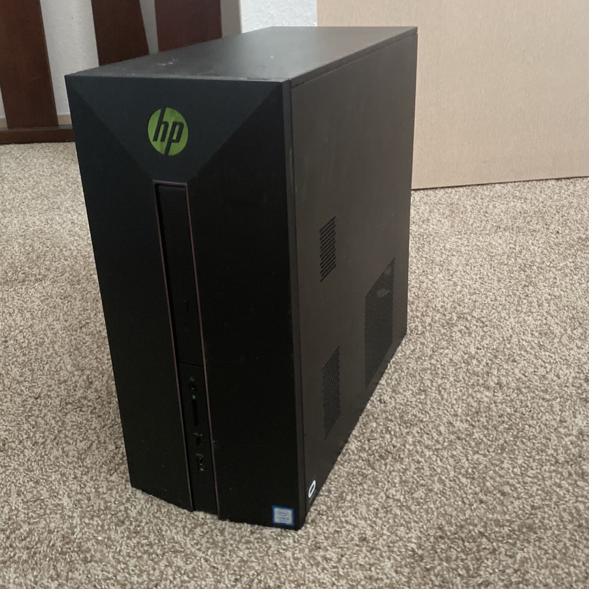 HP Case Desktop Computer
