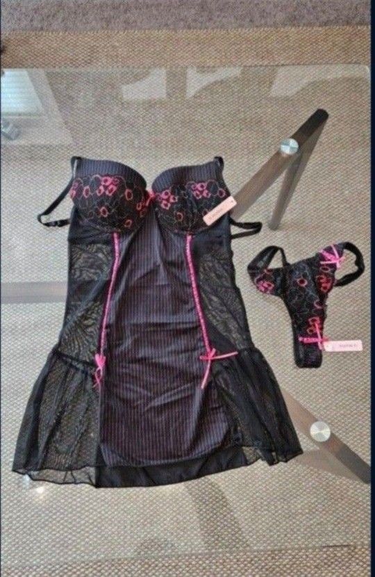 Lingerie Set - Brand New With Tags - Size Small