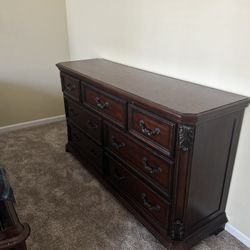 $200 NEED GONE TODAY! 