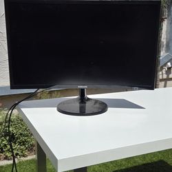 24" Samsung Curved Computer Monitor 
