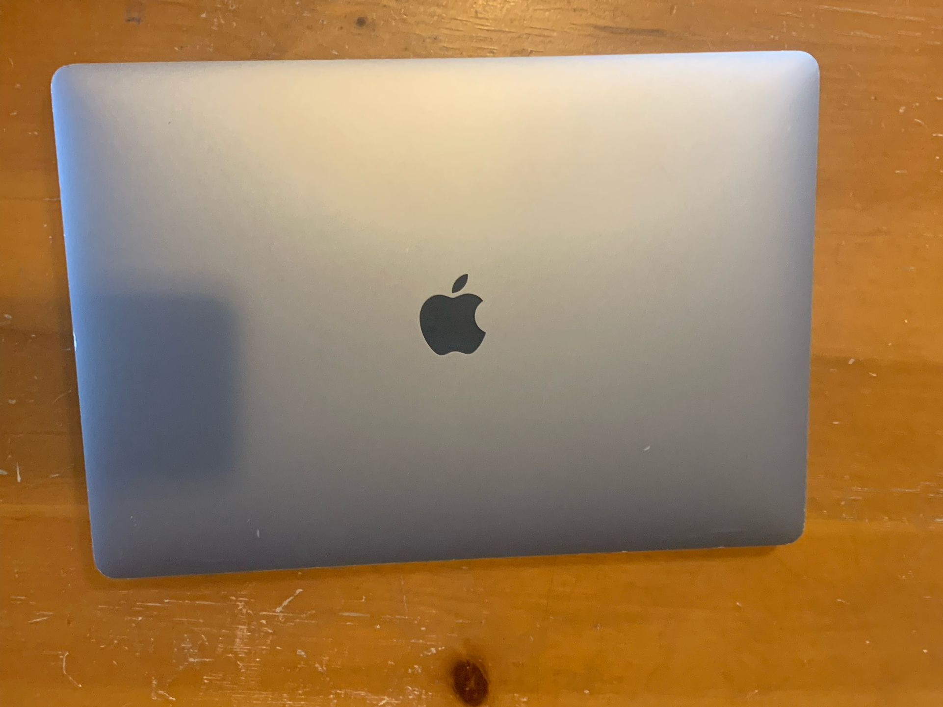 MacBook Pro 15” (2016) i7 16GB Ram 500GB SSD Touch Bar Excellent Condition 