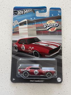 Hotwheels Vintage Racing Club Chase 1967 Camaro