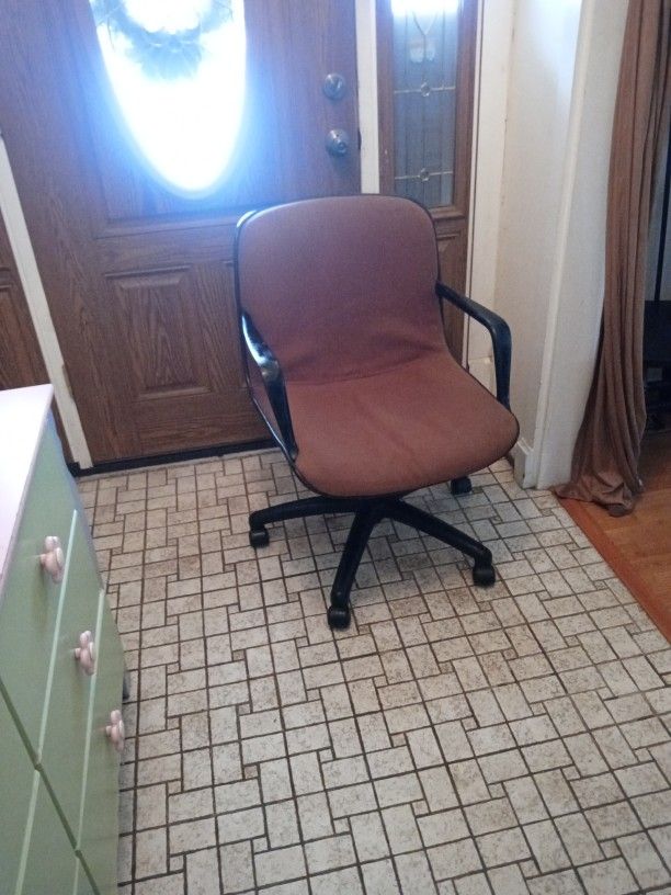 Brown And Black Office Chair