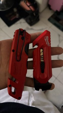 Fastback box cutter