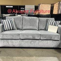 Pullout Sofa Bed With Queen Size Memory Foam Mattress 