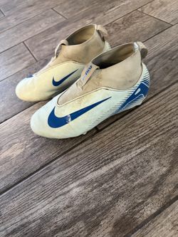 Nike cleats mercurial