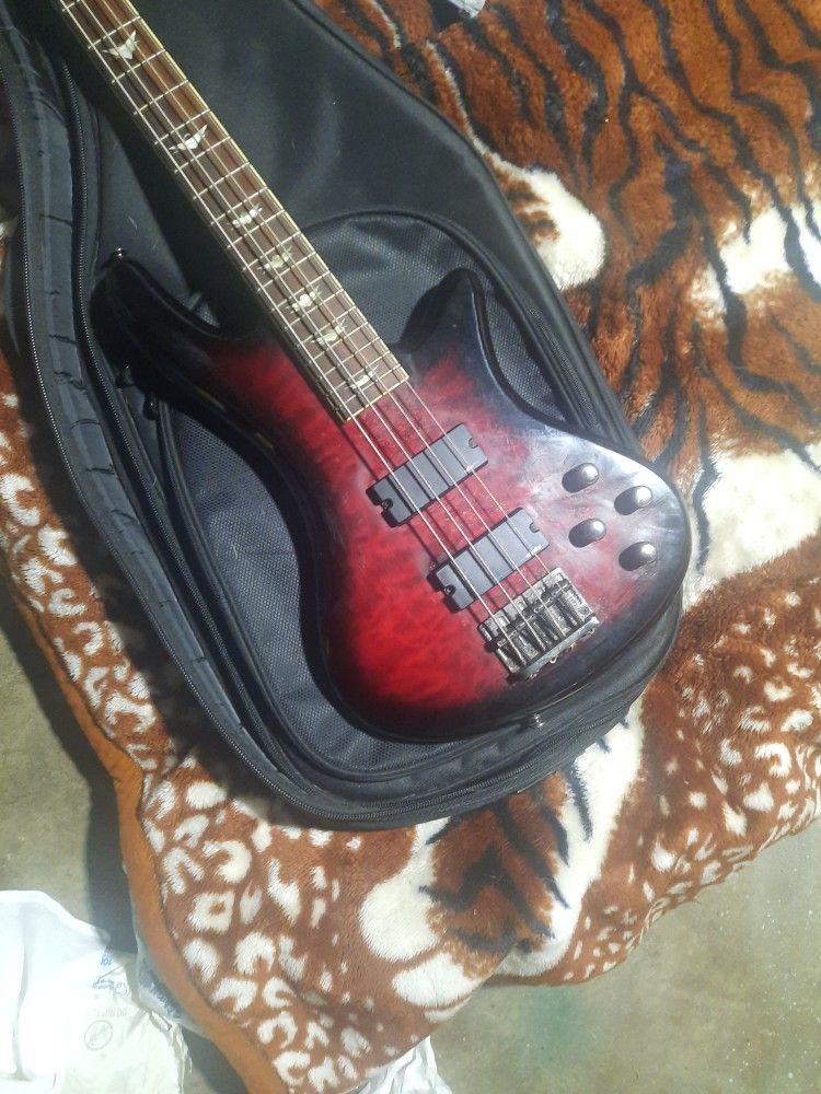 Schecter Diamond Series Bass Stiletto Extreme-4