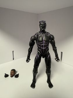 Black Panther Marvel Legends 