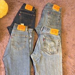Levi’s 505 Jeans