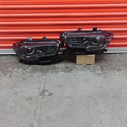 Headlights for Toyota Tacoma 2016-2023