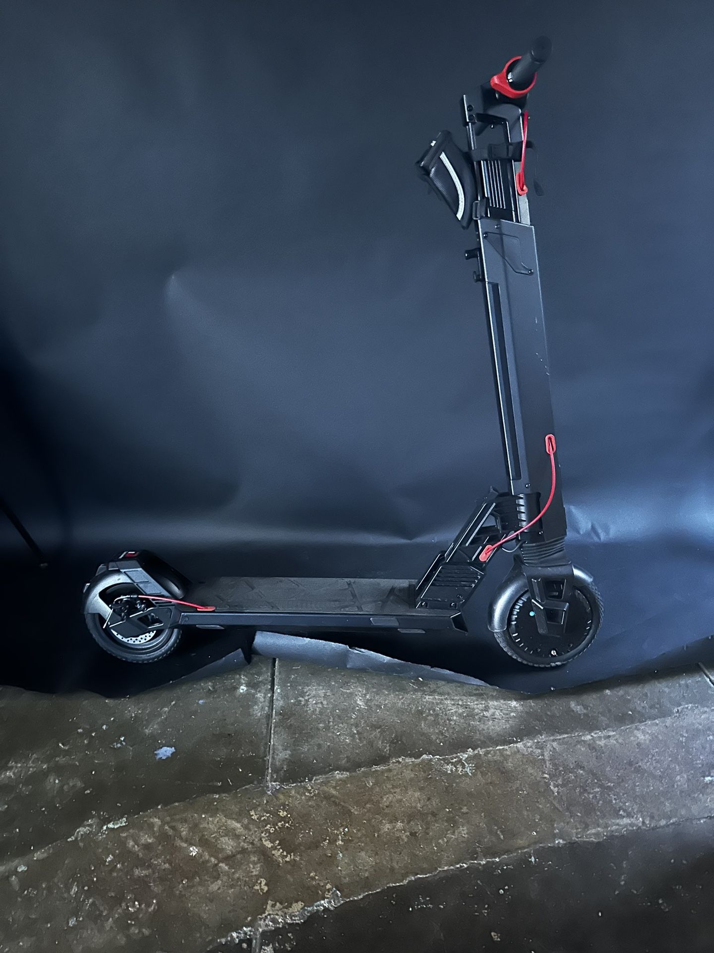 M10 Pro Commuting Electric Scooter *New Top Speed 20MPH