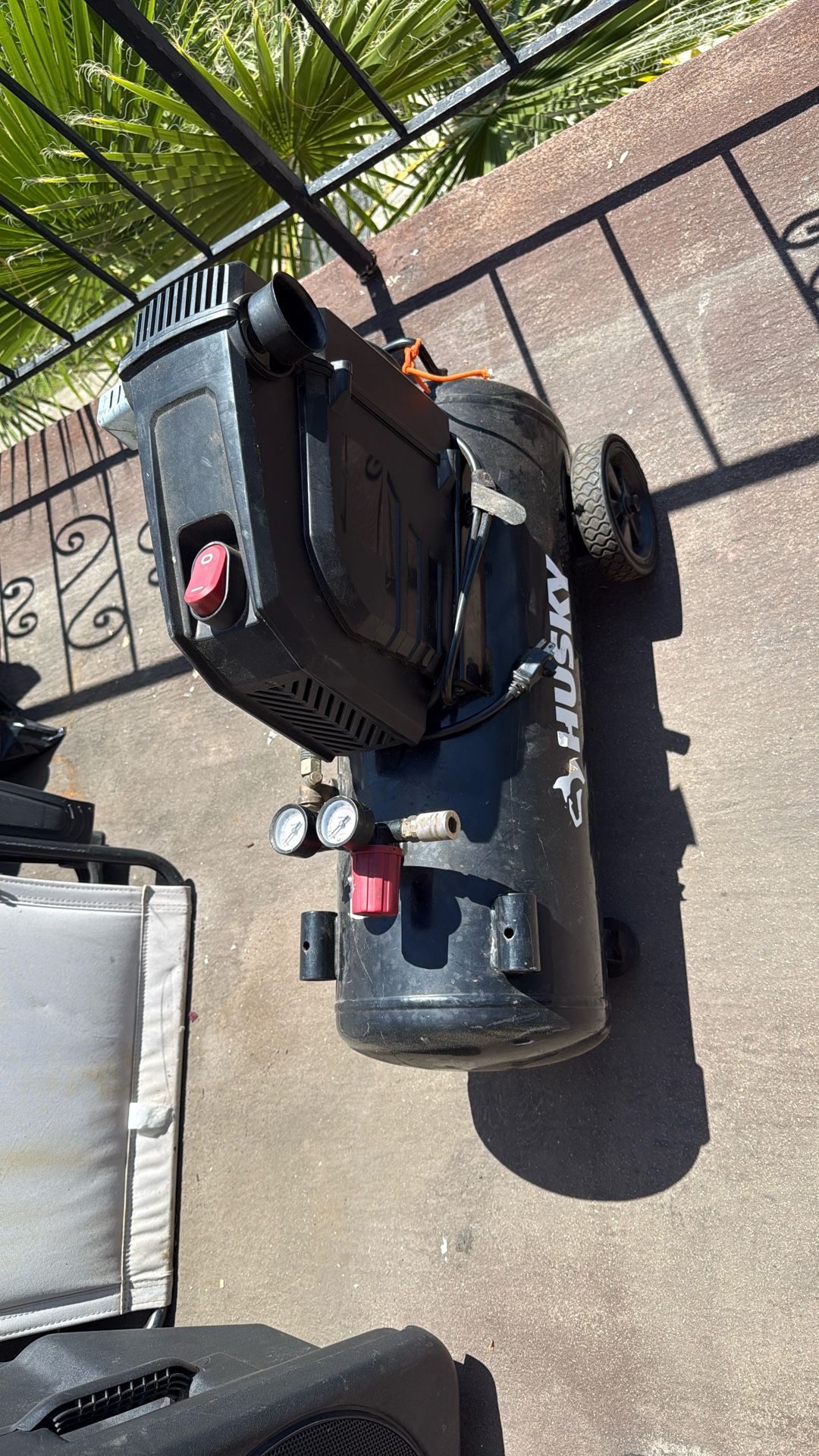 Husky Compressor