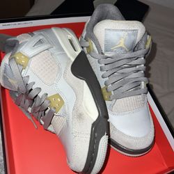 USED Jordan 4 Retro SE Craft