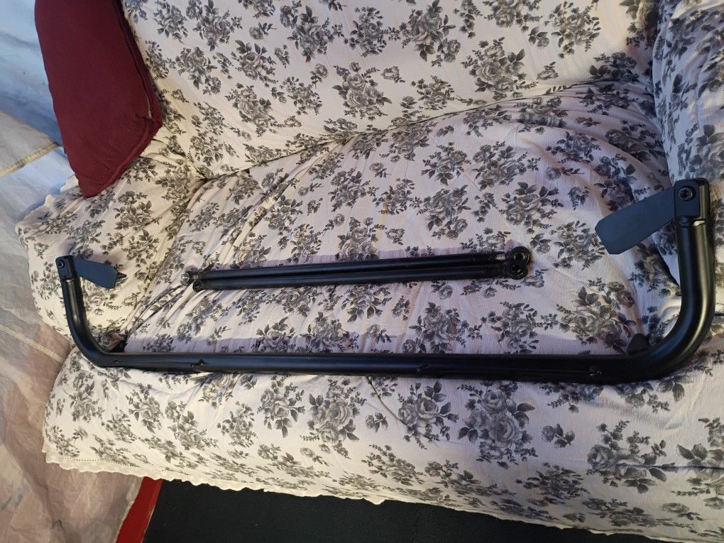 Universal Harness Bar