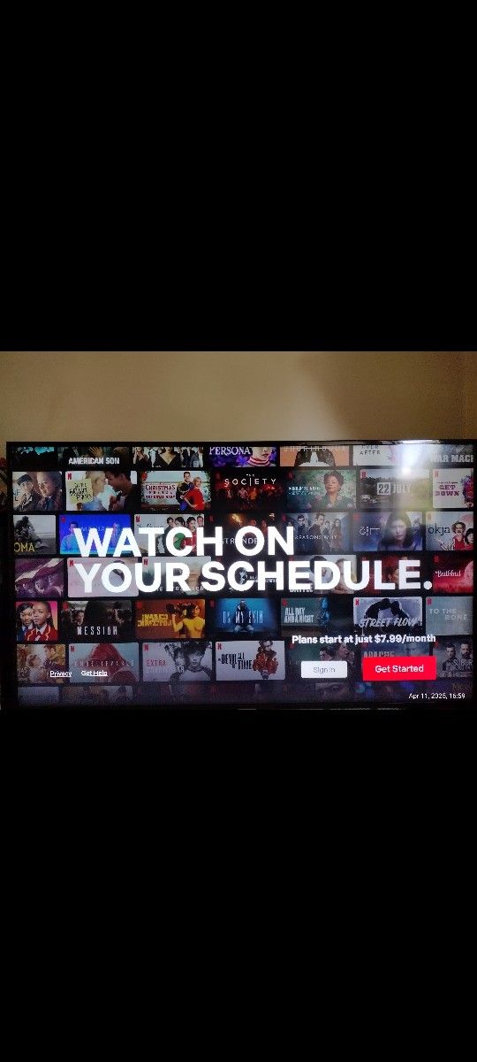 Samsung 50 In 50" Smart TV 4K video, movie Smart connection with blue tooth, WiFi