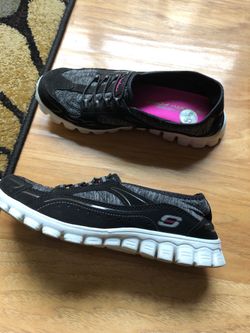 New sketchers women’s