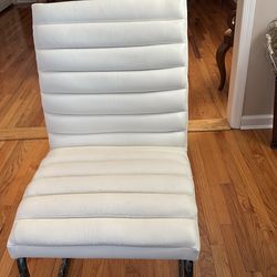 Decorative white living room chair