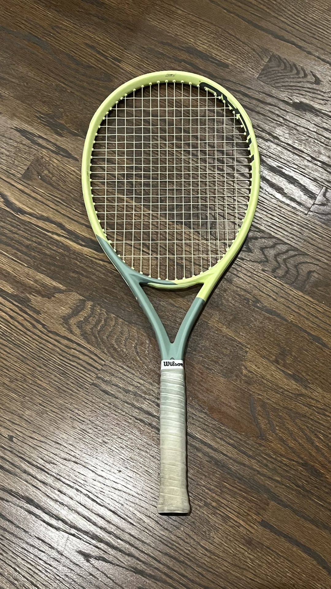 Head Extreme Team L 105 Sq In (4 1/4 Grip)