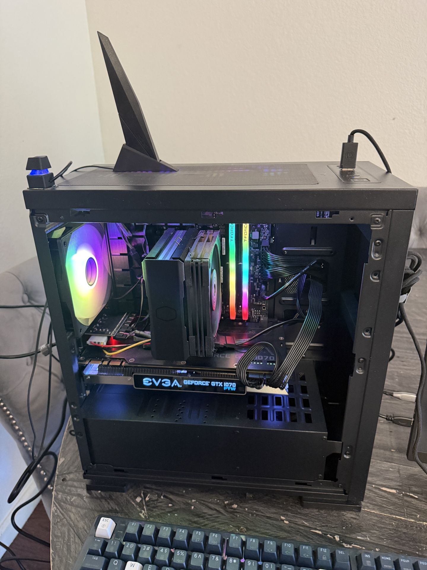 AMD Ryzen 5 9600X Gaming Computer