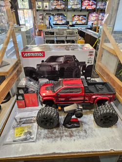 ARRMA Big Rock 6S 1/7th Scale 4WD Electric Monster Truck