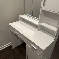 makeup storage vanity with led light