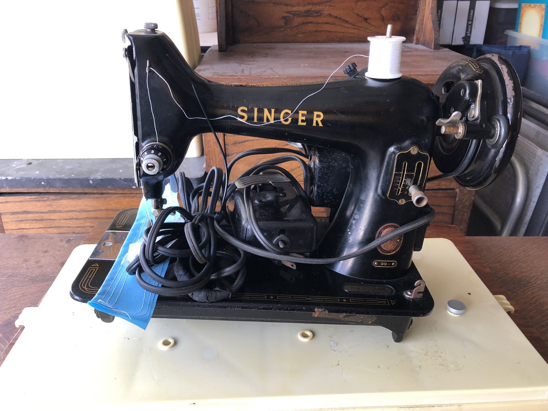 Singer Sewing Machine