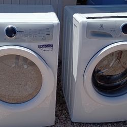 Electrolux Washer & Dryer Set 