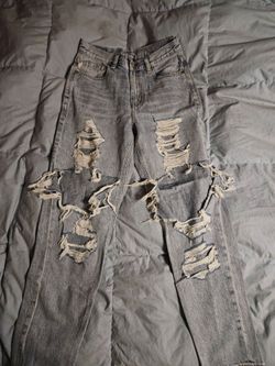 American Eagle Heavily Distressed Light Wash Jeans - Size 2 Regular