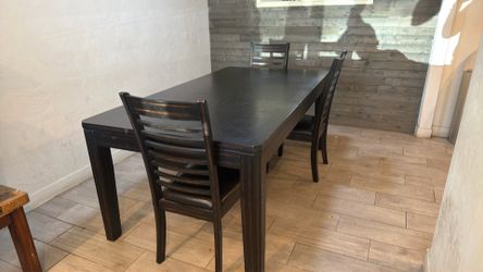 Table 8 people