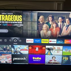 INSIGNIA  NS-55DF710NA21 55-inch Smart 4K UHD - Fire TV Edition