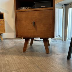 Night Stands/ End Tables $50 Cash Only. 