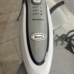 Shark Stem Mop 