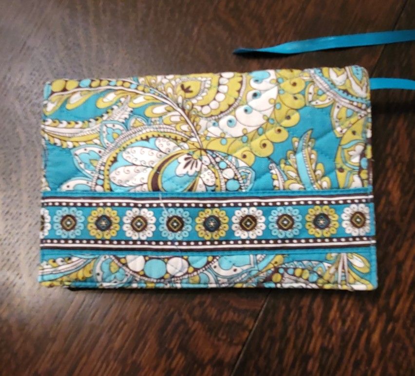 Vera Bradley 👛 Wallet Checkbook Cover $9