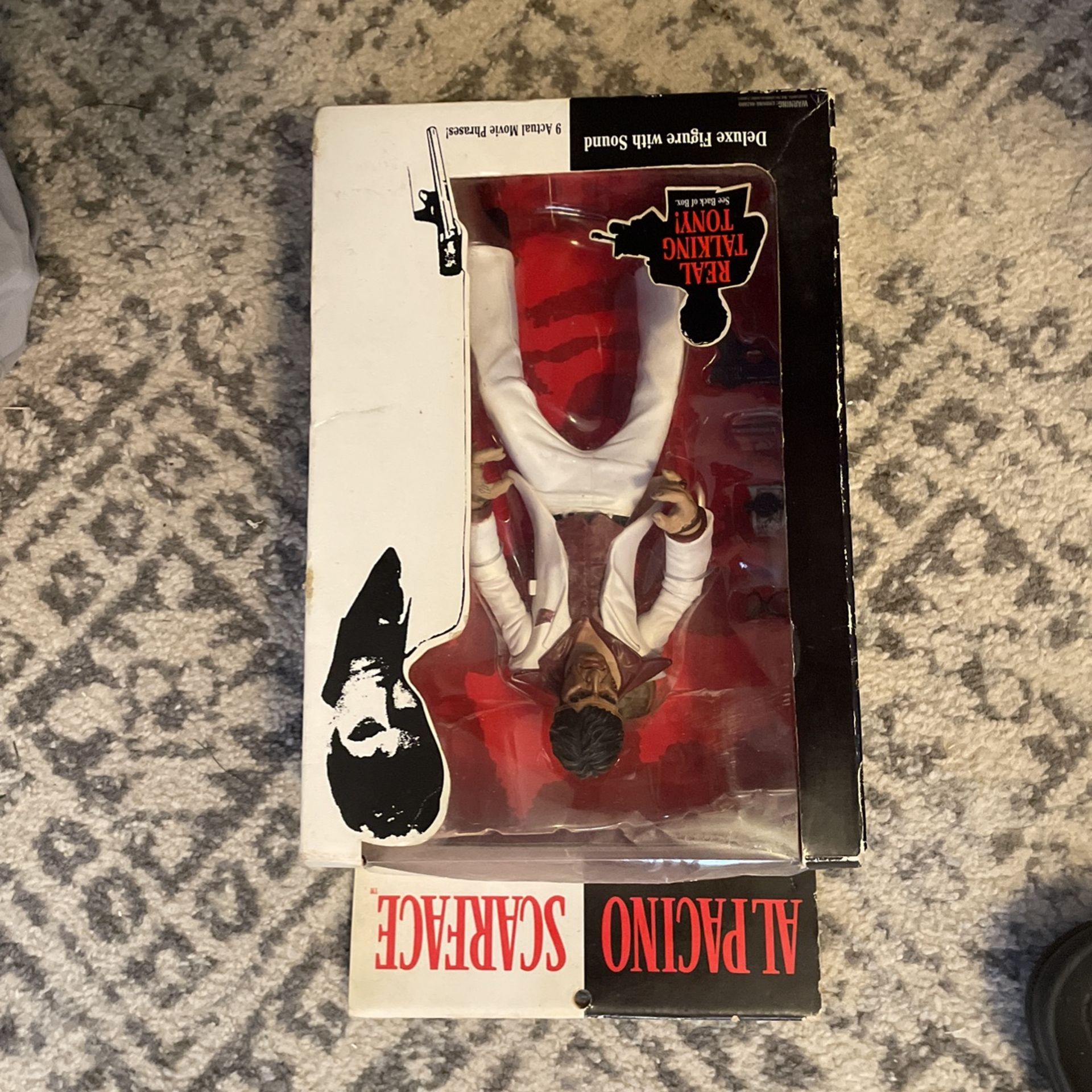 Al Pacino Scarface Deluxe Figure With Sound