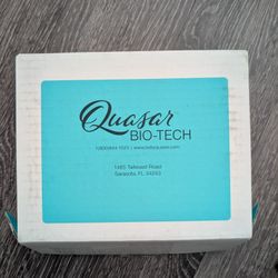 Quasar Bio-Tech Baby Blue Light Therapy Device Silver Metal w/ Adapter & Case