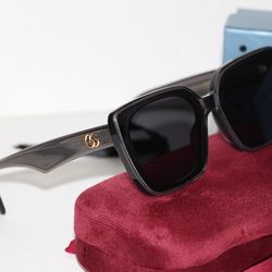 Gucci Classic Sunglasses