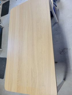 IKEA Tommaryd Table. Like New .