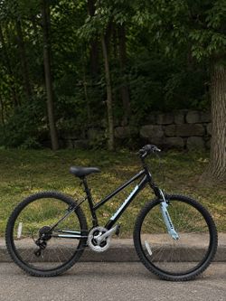 Nishiki Pueblo 26" Mountain Bike – Classic Trail & Recreation Bike