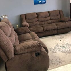 Tulen  Reclining Living Room Set
Gray, Mocha and Chocolate color available
