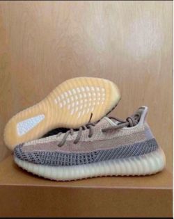 Adidas Yeezy 350 Boost V2 Ash Pearl Size 9.5 GY7658 Brand New