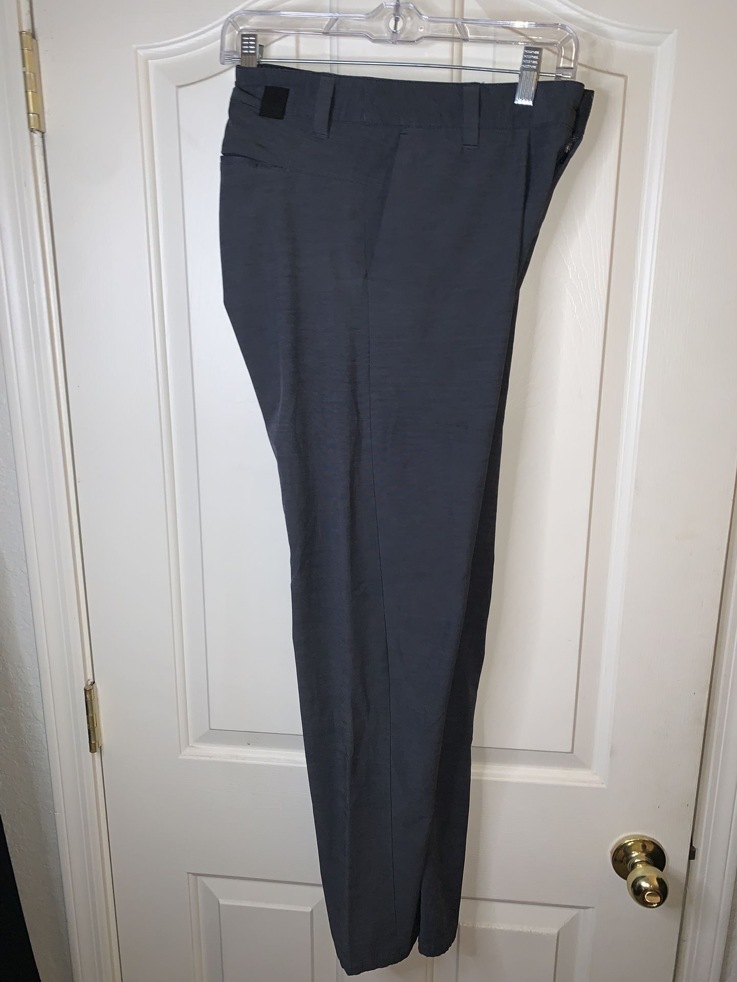 Men’s Vuori Pants!!