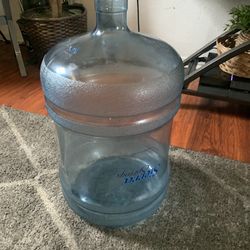 5 gallons water bottles
