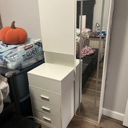 Dresser With led Light On Mirror