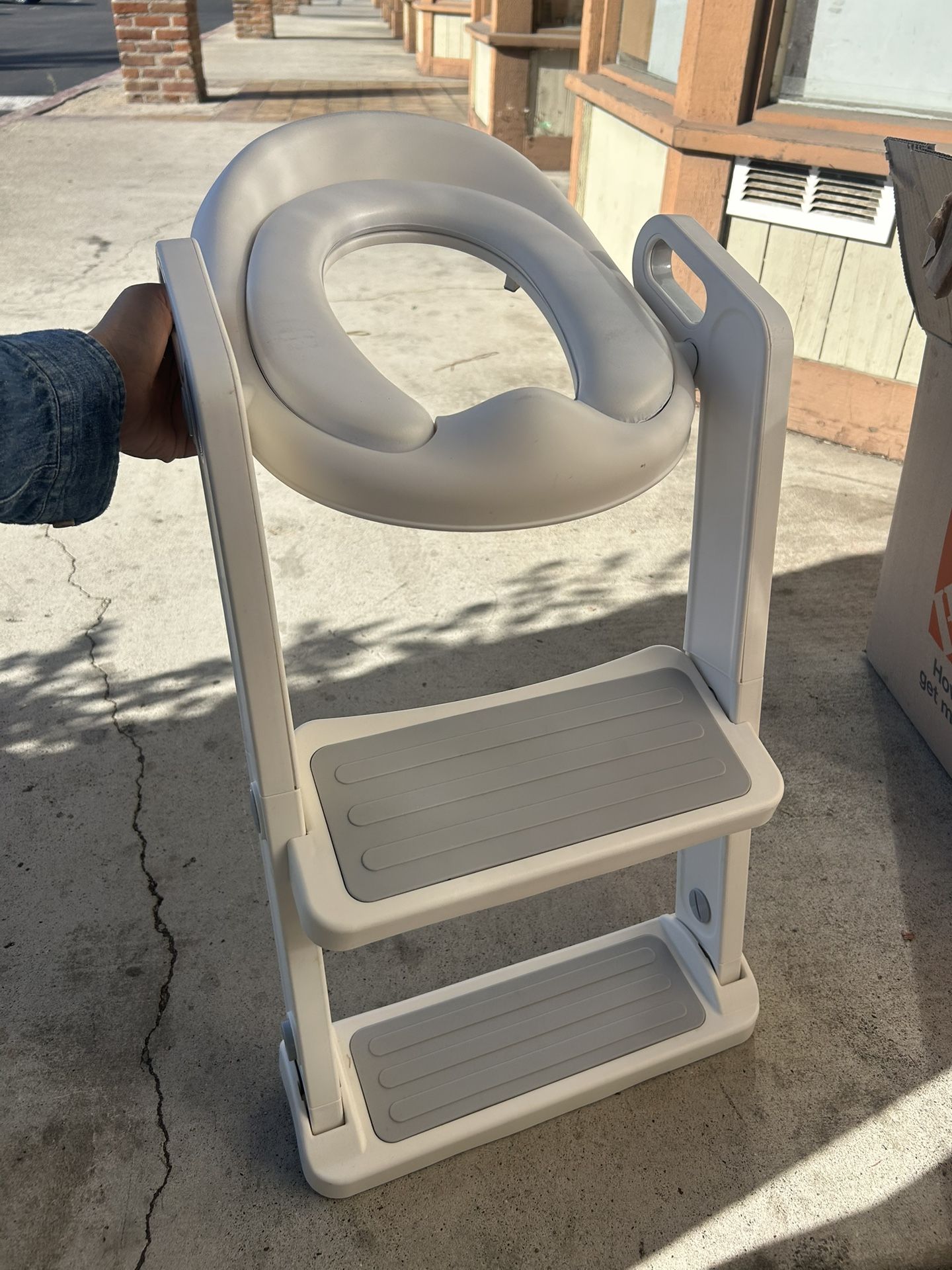 Nubby All In One Potty Training Toilet Seat With Leader