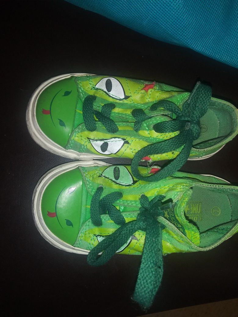 Converse