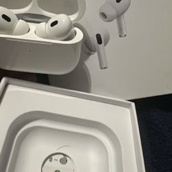 AirPods Pro Gen 2 “New”
