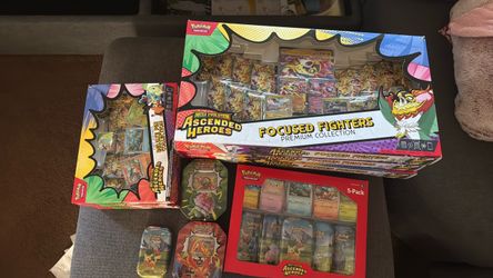 Pokemon cards Acended Heroes