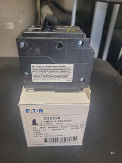 Eaton CHQ220 Chq Series 2-Pole comm trip Circuit Breaker 20A Sqd
